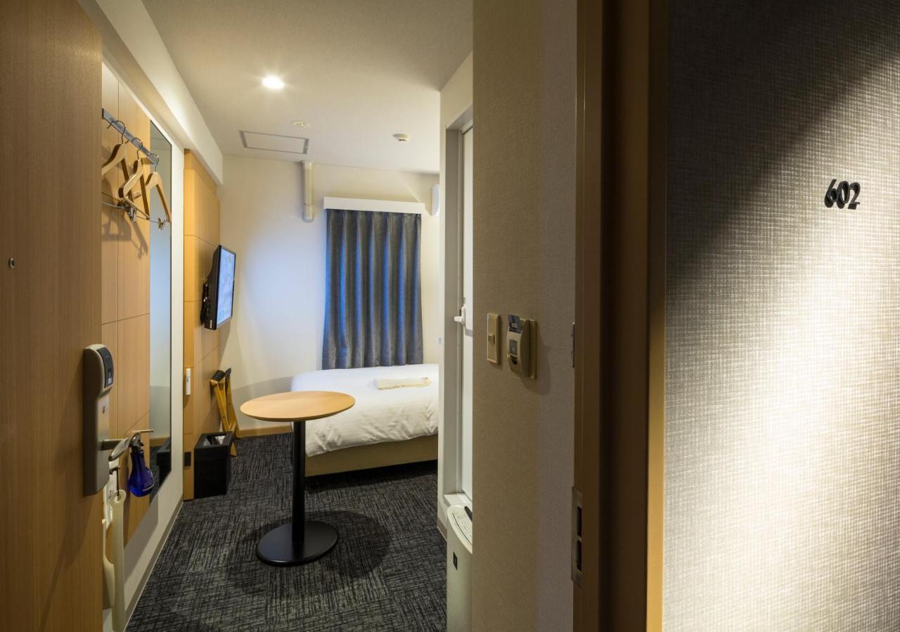 Amenity Hotel In Hakata Fukuoka  Bagian luar foto
